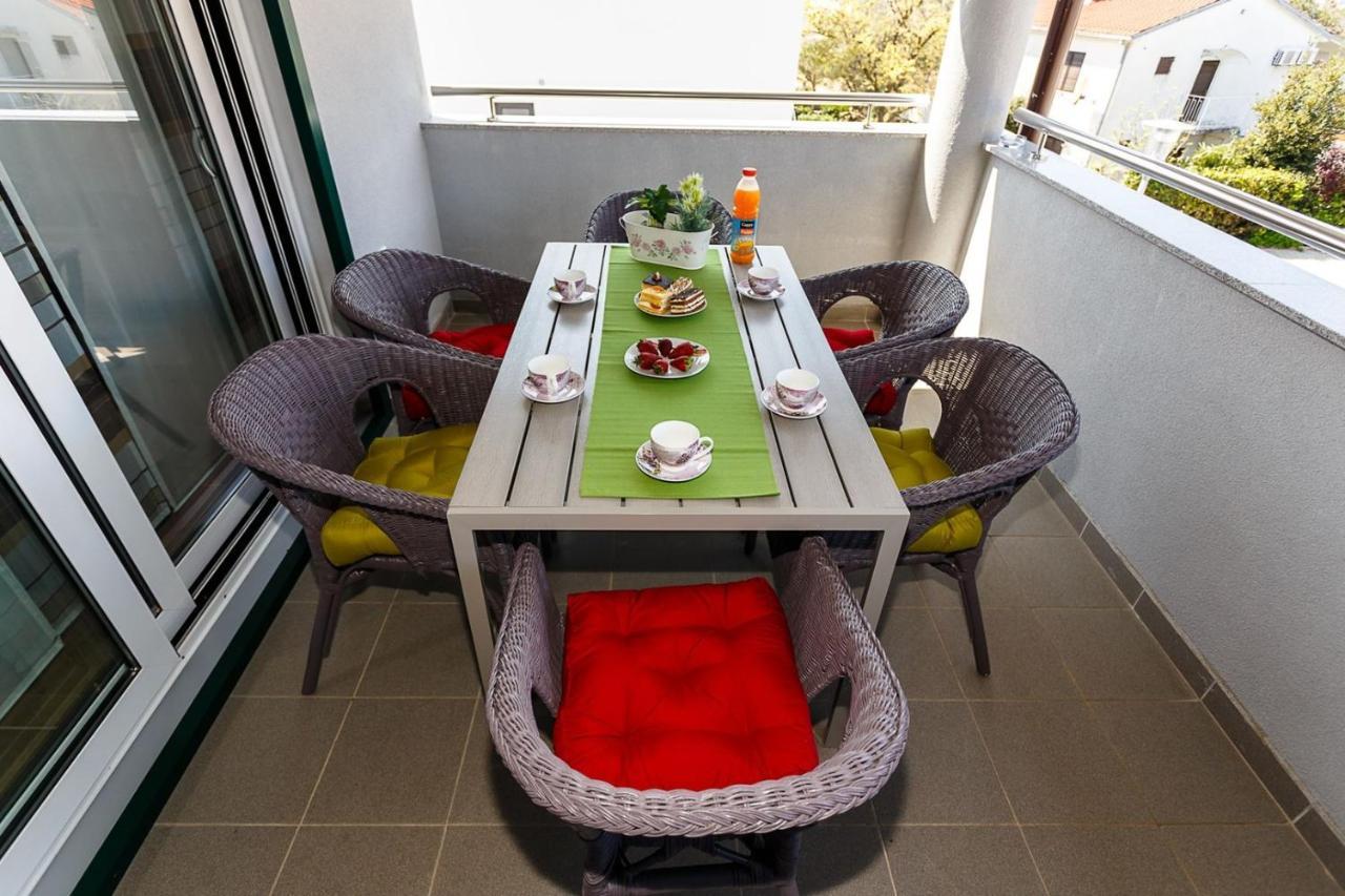 Apartment Adria 3 Malinska Buitenkant foto