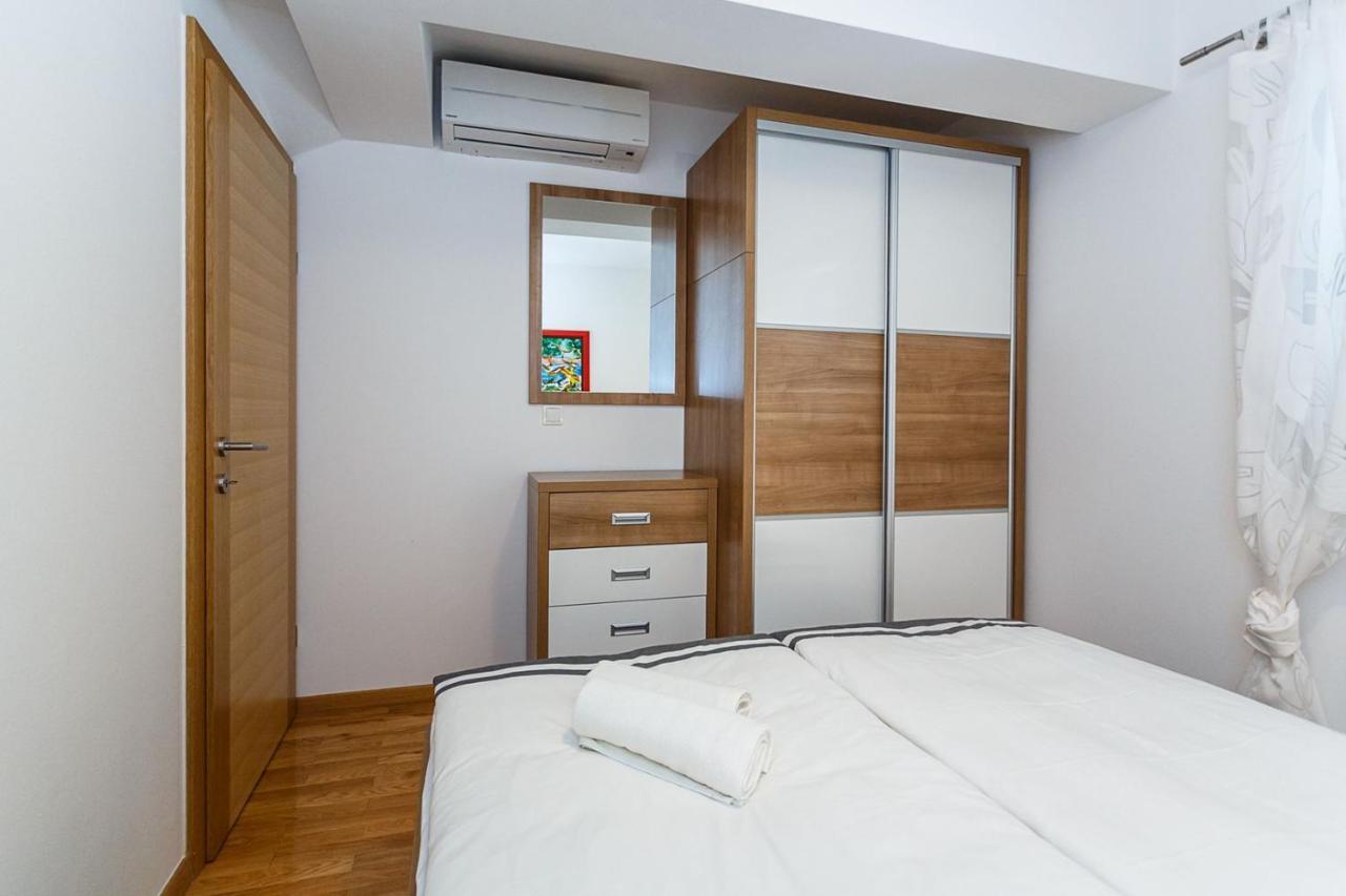 Apartment Adria 3 Malinska Buitenkant foto